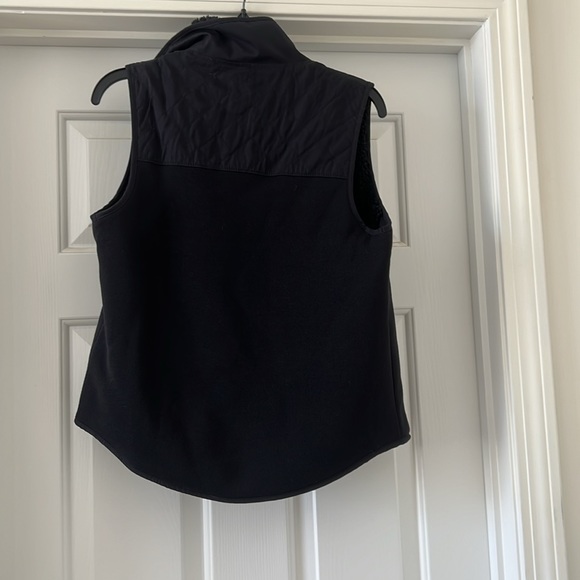 Abercrombie Sherpa vest 🖤 - Picture 4 of 5